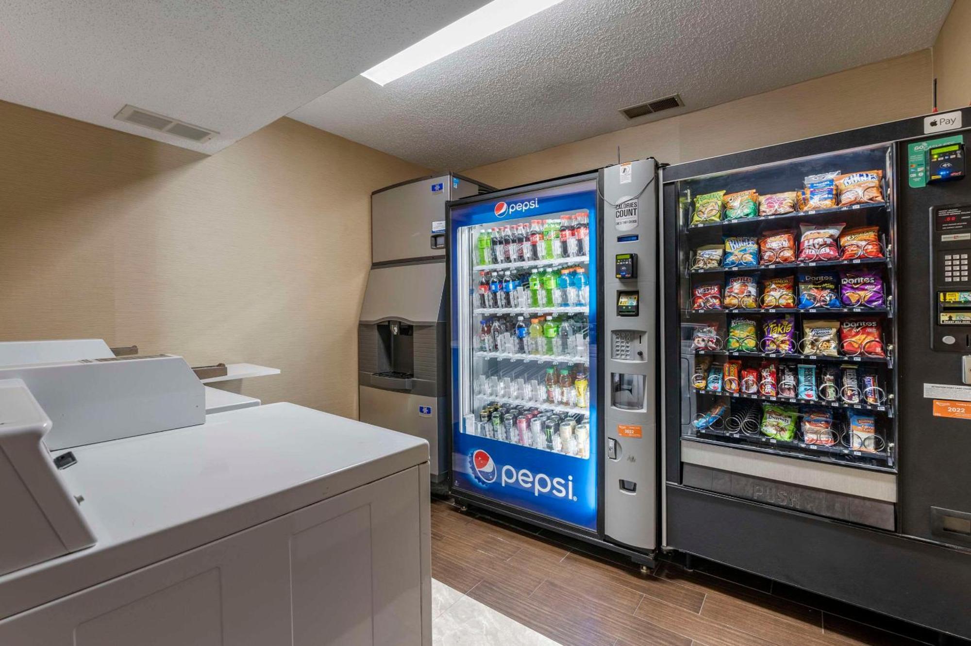 Comfort Inn Romeoville - Bolingbrook Bagian luar foto