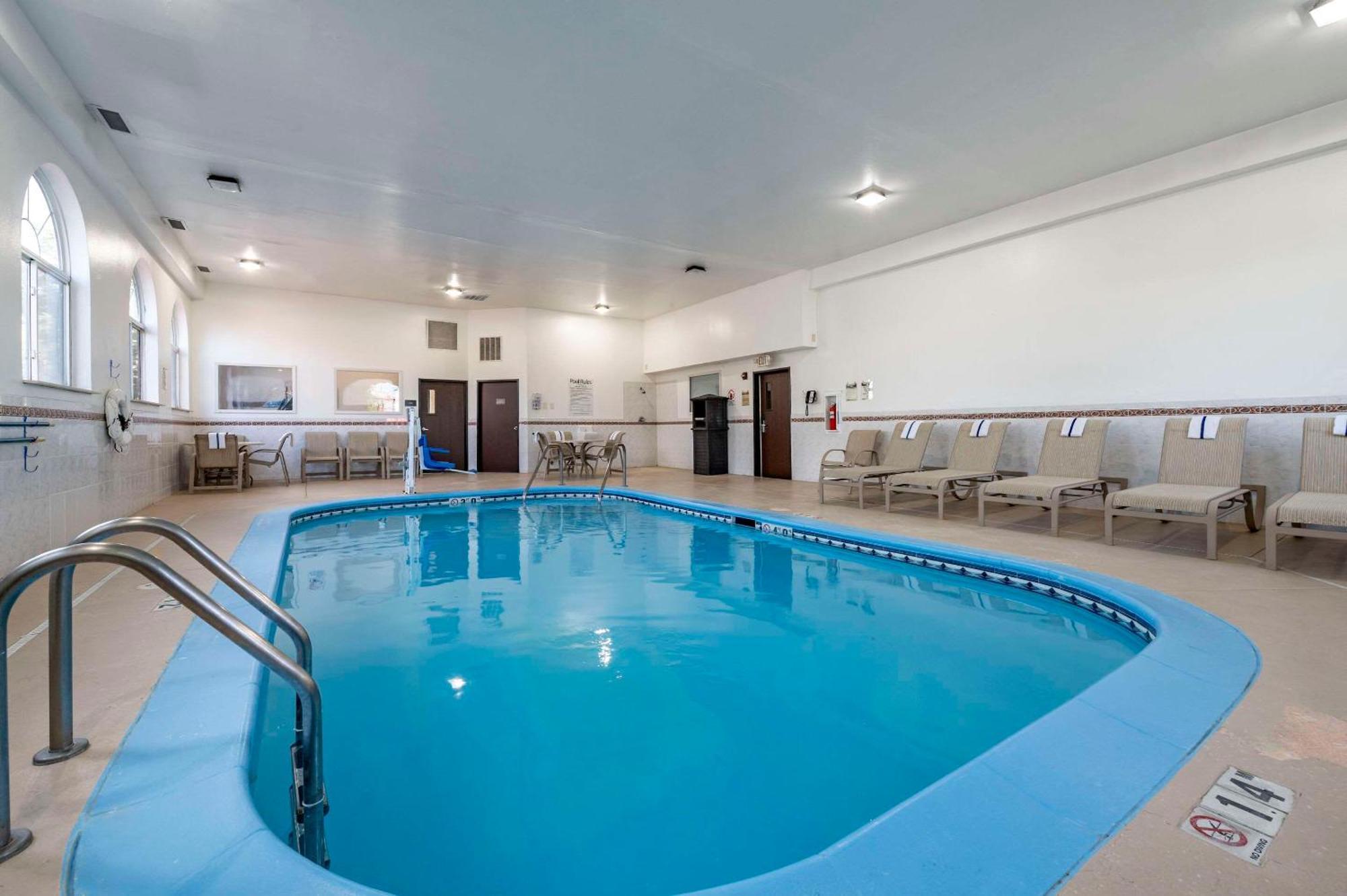 Comfort Inn Romeoville - Bolingbrook Bagian luar foto