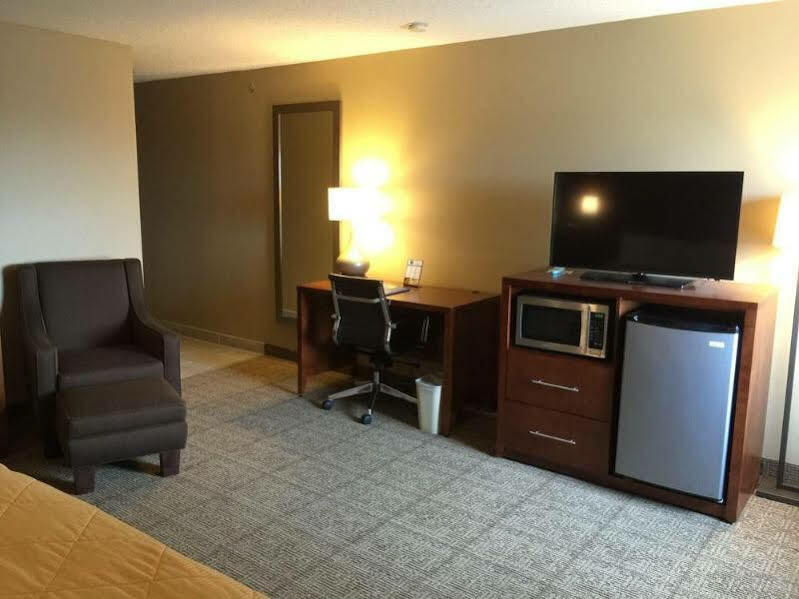 Comfort Inn Romeoville - Bolingbrook Bagian luar foto